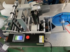 定制半自动贴标机 洗手液贴标机 消毒液贴标机 酒精喷雾贴标机图3