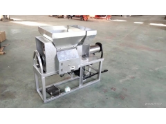 湖北互赢食用菌机械 平菇菌种菌料装袋机 厂家直销质量保证图2