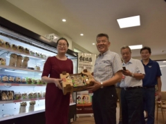 上海市农业科学院领导班子前往上海丰科调研指导工作 ()