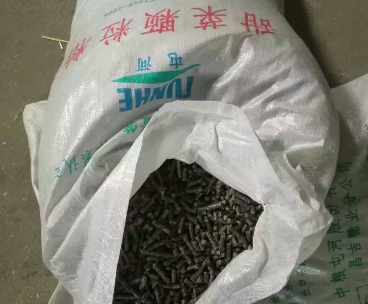 甜菜粕棉粕，甘蔗渣啤酒糟样品，甘蔗渣牛粪大豆皮米糠油糠小麦图4