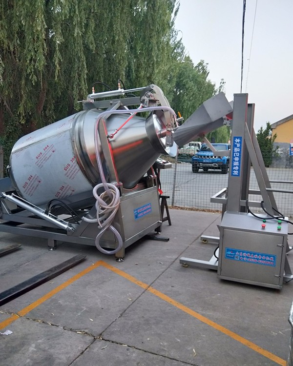 香菇酱制冷拌料机，制冷液压真空滚揉机图1