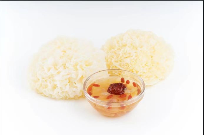 快速出胶 雪菲宠耳银耳  新鲜干货 有机认证图1