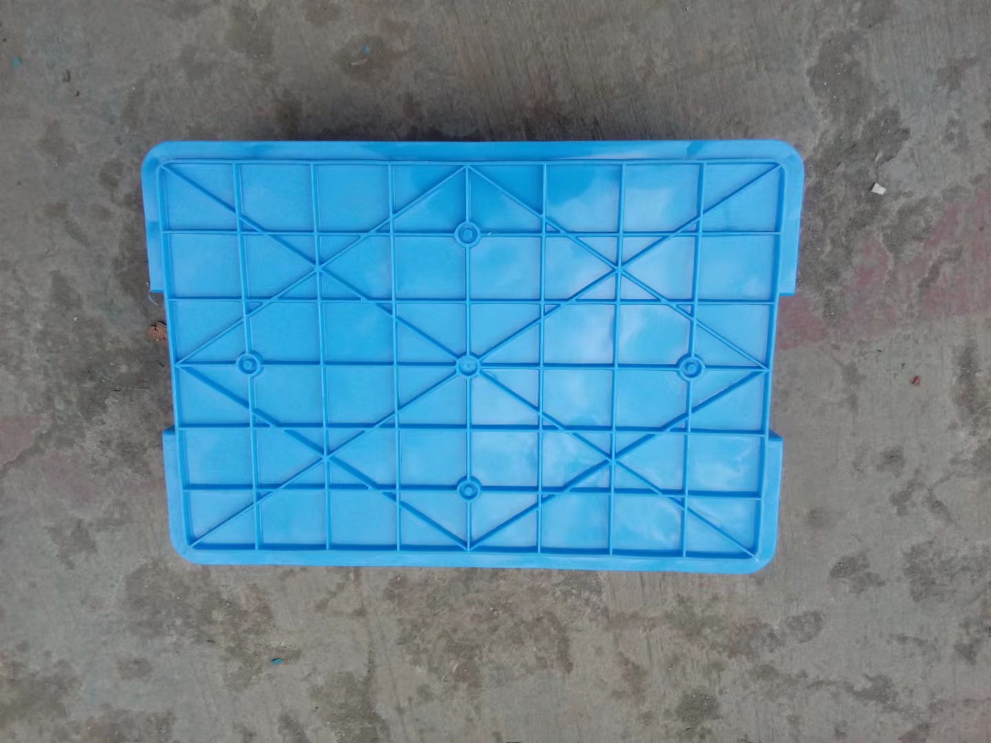 湖北武汉乔丰塑料周转箱，武汉乔丰塑胶桶批发零售图2